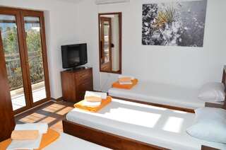 Апартаменты Apartments Vučetić Херцег-Нови Номер-студио (для 3 взрослых)-8